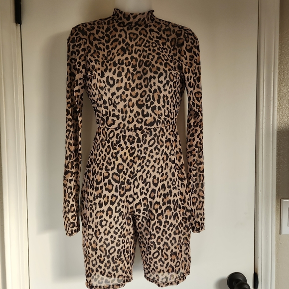 Prettylittlething Tan Leopard Print Sheer Mesh Unitard Jumpsuit - Picture 5 of 10